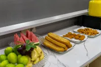 Orange Ke Hotel (Menglianxian DaJing Ta Hotel) - servizio colazione