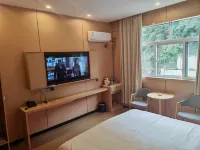 Xiping Riverside Hotel Hotels in Yijun