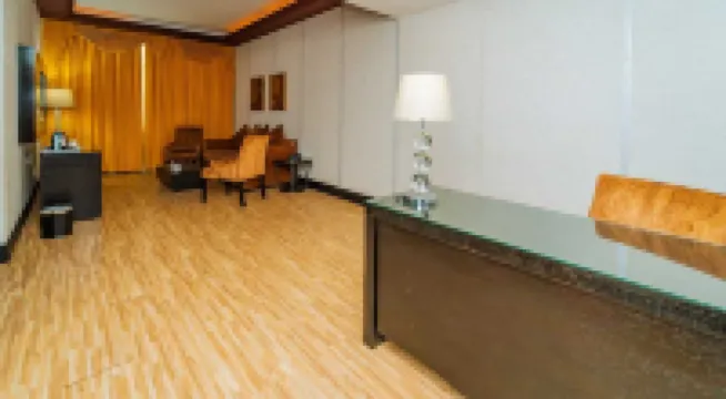 Sunday Mangrove Corniche Hotel, Ras Al Khaimah 拉斯海瑪酒店