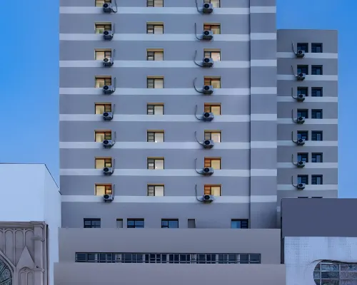 Homeinn Selected Hotel (Harbin Central Avenue Subway Station Anguo Street) Hotels near Daoli