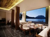 Lugu Lake Chisel Hotel - breakfast