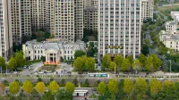 Wutong light luxury hotel (Yueyang high-speed rail station) - Mountain view