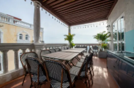 Anna Hotel - Free Ticket Cable Car & Hon Thom Water Park