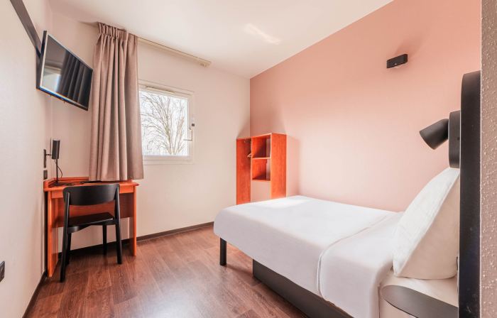B&B HOTEL Strasbourg Aéroport