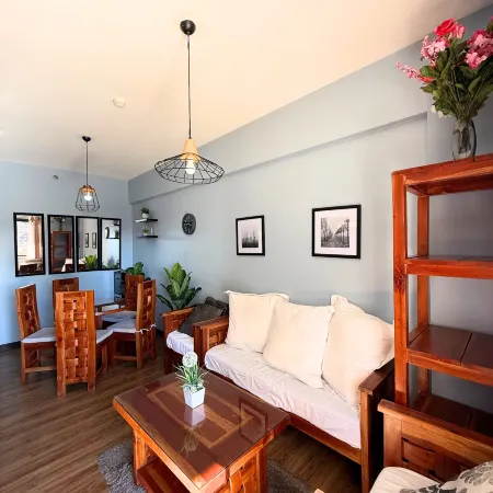 The Breeze Accommodation - Bristle Ridge DMCI