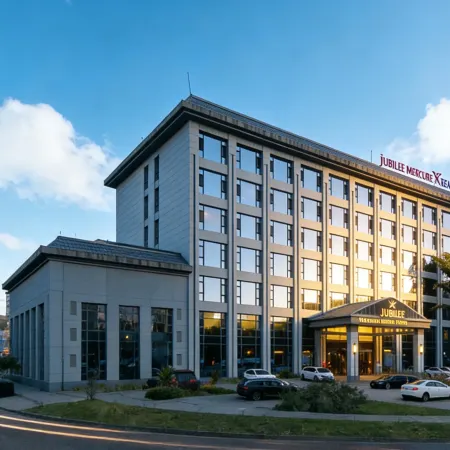 Mercure Realm Hotel (Danyang Government Pharmaceutical Vocational College Branch)