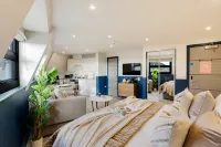 Your Apartment | Clifton Village - مطابخ