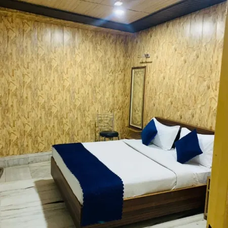 Hotel 4u By V4Y Hotel and Resorts