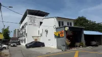 Lawten Hotel - Near Jonker Street - FREE PARKING Hotel di 