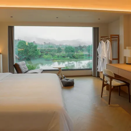 LuXiu Hotel