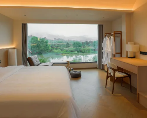 LuXiu Hotel Hotele w: Wuyishan