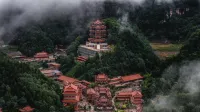 Atour Hotel (Tianshui South High-speed Railway Station Shengda Plaza) - Romantic