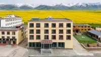 Lake View Suites by Muge Hotels in 