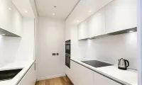 Lovely One-Bedroom Meadows Park Central Location