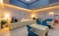 TOWO Premium Hotel (Qinghai Sports Center Wanda Plaza Branch)