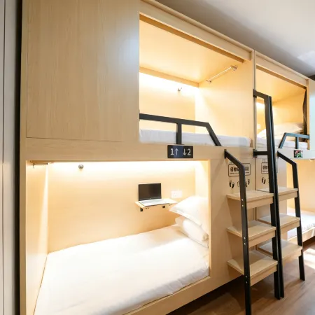 Denba Chinese Inn (Shanghai New International Expo Center) Отели рядом с достопримечательностью «Торговый центр Kerry Parkside»