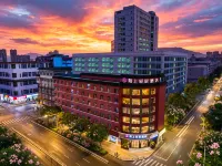 Moxiang Qingju Hotel (Zhangzhou Ancient City Wenchangmen Store)