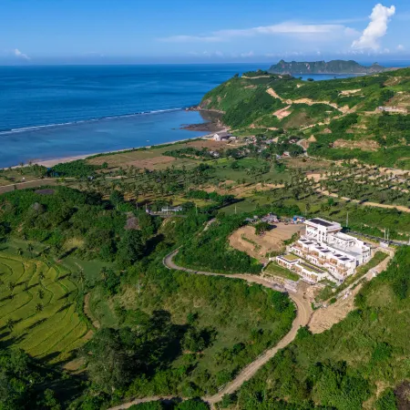 Sereno Lombok Resort