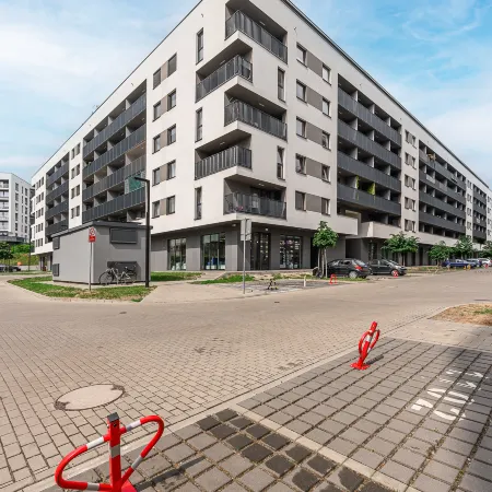 Lumina Apart near Manufartura with Parking Balcony