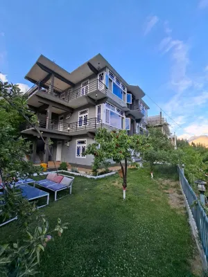 Royal's Villa By Premiere Inn - HUNZA PAKISTAN Hotel a 
