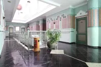Akur Hotel Malioboro Mitra RedDoorz - 2-Star