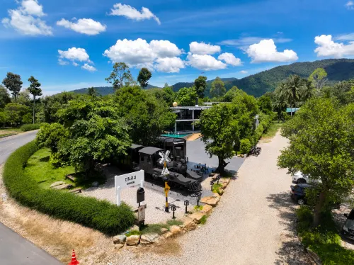 Khanom Station 549