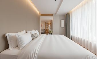 EBO Hotel (West Lake Lakeside Hefang Street Branch)