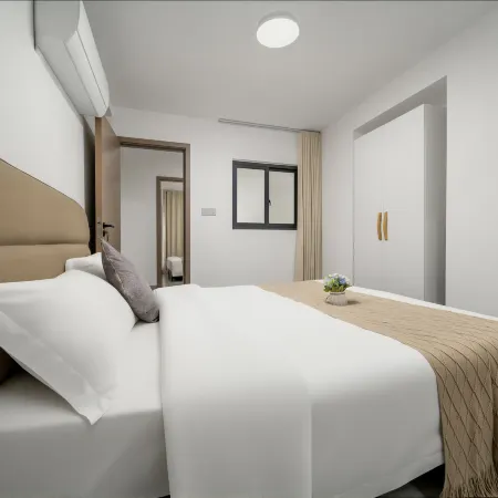 Tianjie · Xiangsu Apartment (Nanning Longhu Tianjie Guangxi Police Academy Xianhu Campus)
