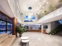 Days Inn by Wyndham Business Place Guilin Yishun Hotels near Diecai
