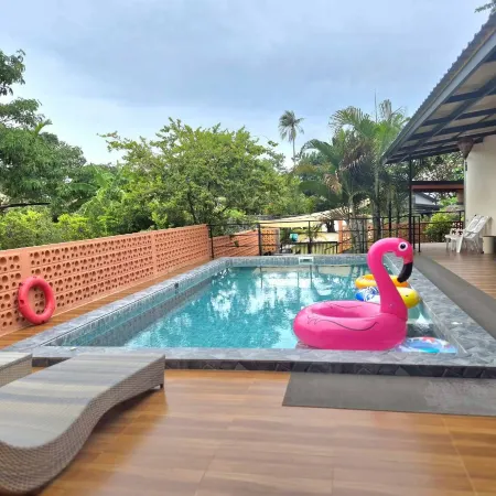 Villa Loved Beach AO Nam Mao Krabi