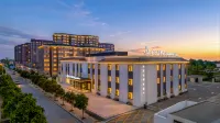 Magnotel Hotel (Kaifeng Wansuishan Martial Arts City Fuxing Avenue) Hotels in Kaifeng