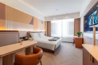 Kunming Grand Hotel - parking