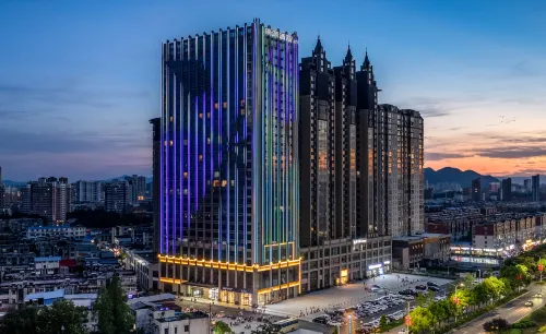 Ruiyuan Yunjing Hotel (Xinyang City Government Railway Station) - 2-Star