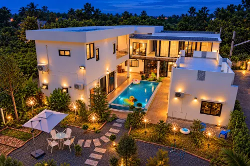 Chiang Mai Villa | Yun Prestige 6BR Private Pool Daily Clean - 駐車場