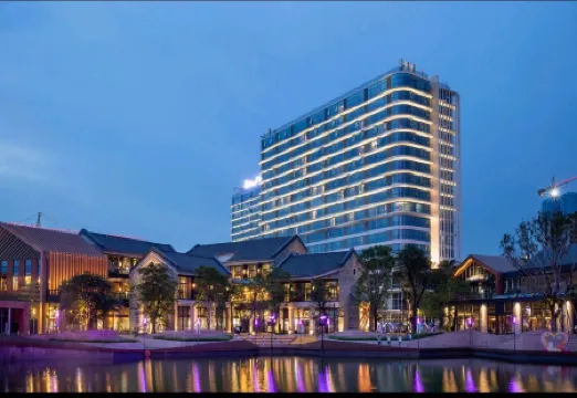 Winston  Apartments  (Foshan  overseas  Chinese  Town  Happy  Coast  Plus  Store