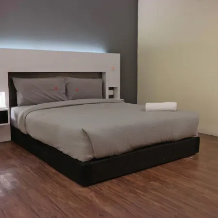Summer Oscar Boutique Hotel Отели рядом с достопримечательностью «Торговый центр Summit USJ»