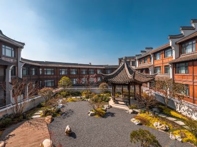 Puyuan Fashion Resort-Pujin Hotel