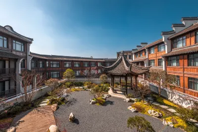 濮院時尚古鎮濮錦大酒店 鄰近唐氏批發超市的酒店