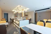 Yichun Meishu Hotel