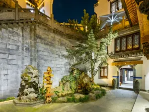 Floral Lux Hotel · Shexian Ji Rong Shan Guan Culture Theme Hotel