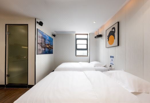 텐우드 호텔 빔프로젝터