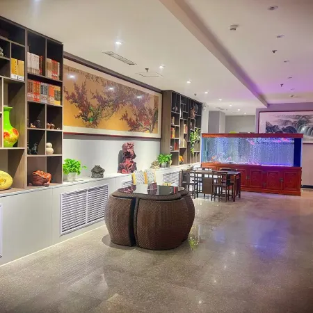 Eaka Hotel (Shijiazhuang Guanghua Road) Отели рядом с достопримечательностью «Чанган»