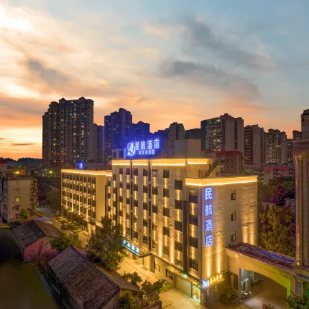 Yulin Civil Aviation Hotel