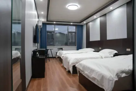 Luanchuan century source homestay Отели рядом с достопримечательностью «Nanshan Bulao Valley Scenic Area»