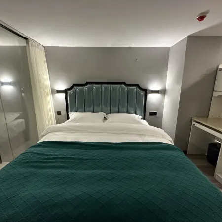Luo Yipin Sky Hot Spring Apartment
