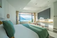 On the side of clear water, sunrise on the sea, waterfront and sea view vacation accommodation