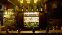 FlowerFields Bar&Cafe&Guesthouse - Bar