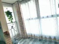 Jiange rapeseed B&B Hotels in Jiange