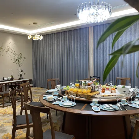 Yuanfei Hotel