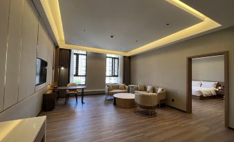 Ulanqab Taichang Intelligent Hotel(Wanda Store of Wulanchabu High-speed Railway Station)